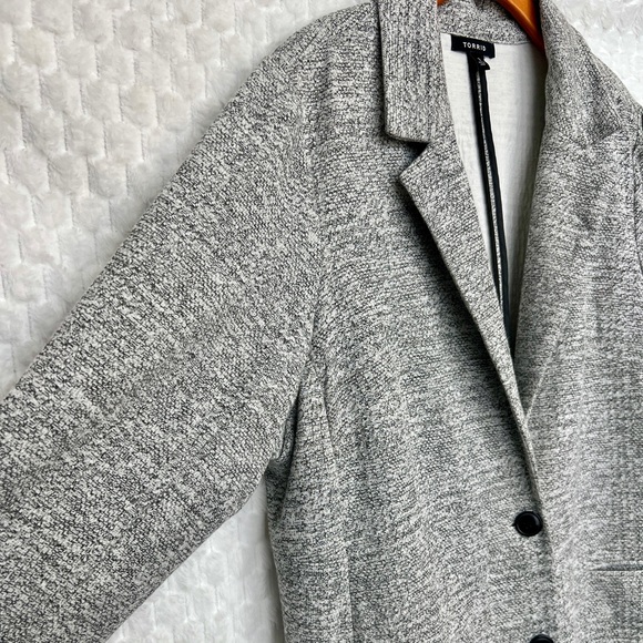 Torrid | 3X | Grey Textured Longline Oversized Boyfriend Blazer Jacket - Picture 3 of 8
